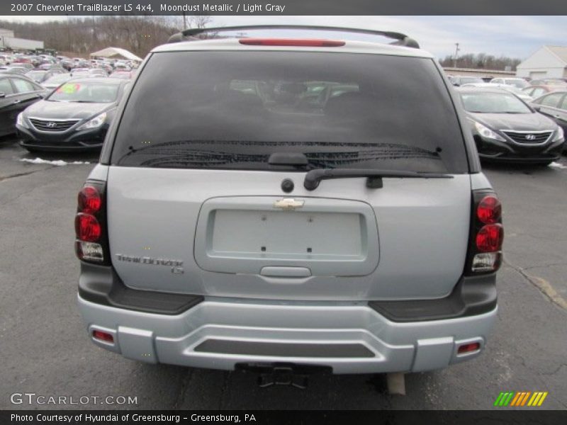 Moondust Metallic / Light Gray 2007 Chevrolet TrailBlazer LS 4x4
