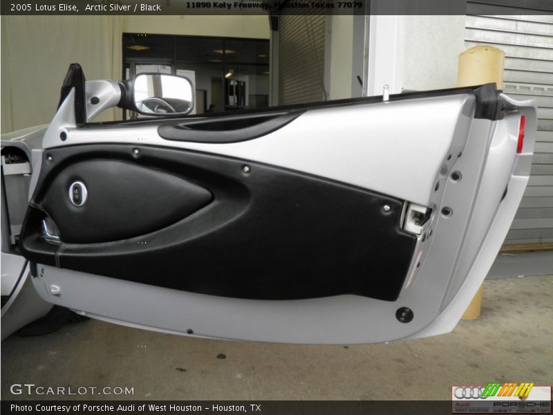 Arctic Silver / Black 2005 Lotus Elise