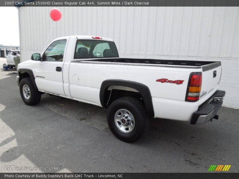 Summit White / Dark Charcoal 2007 GMC Sierra 2500HD Classic Regular Cab 4x4