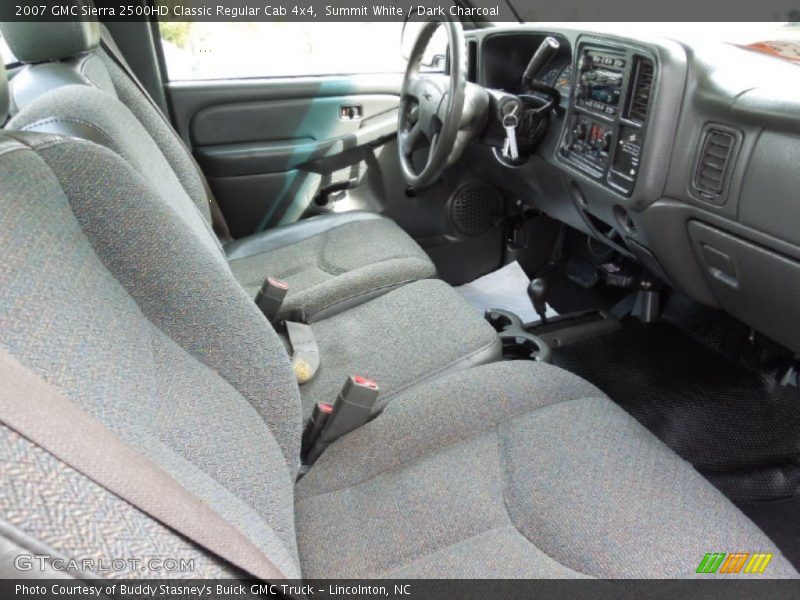 Summit White / Dark Charcoal 2007 GMC Sierra 2500HD Classic Regular Cab 4x4
