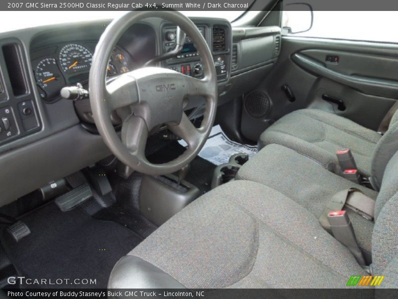 Summit White / Dark Charcoal 2007 GMC Sierra 2500HD Classic Regular Cab 4x4