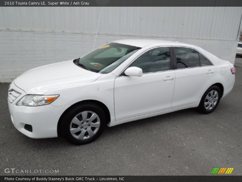 Super White / Ash Gray 2010 Toyota Camry LE