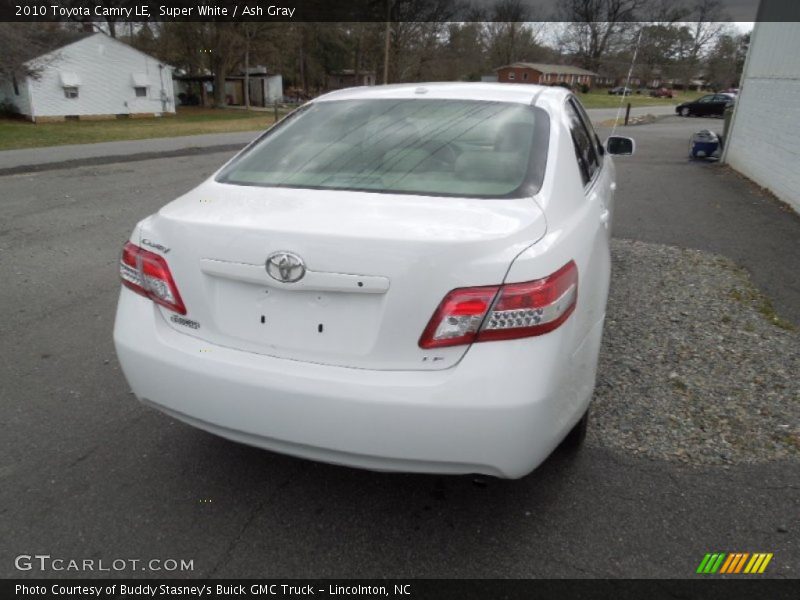 Super White / Ash Gray 2010 Toyota Camry LE