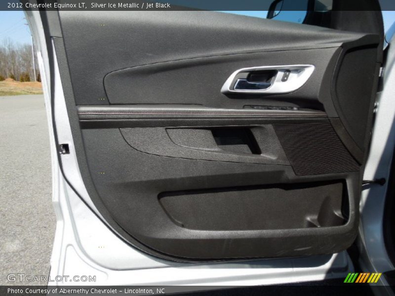 Silver Ice Metallic / Jet Black 2012 Chevrolet Equinox LT