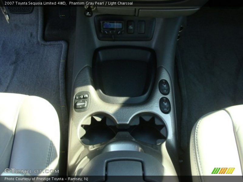 Phantom Gray Pearl / Light Charcoal 2007 Toyota Sequoia Limited 4WD