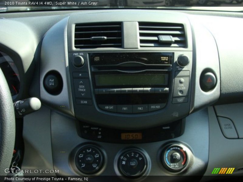 Super White / Ash Gray 2010 Toyota RAV4 I4 4WD