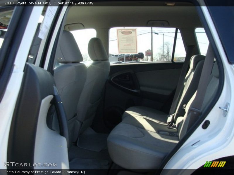 Super White / Ash Gray 2010 Toyota RAV4 I4 4WD