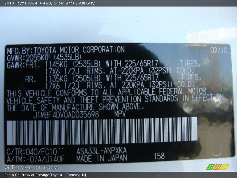 Super White / Ash Gray 2010 Toyota RAV4 I4 4WD
