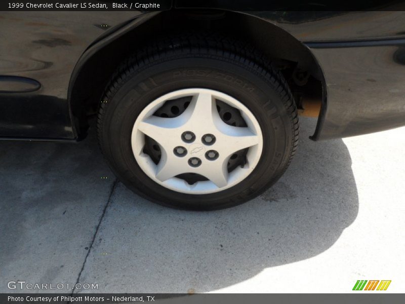 Black / Graphite 1999 Chevrolet Cavalier LS Sedan