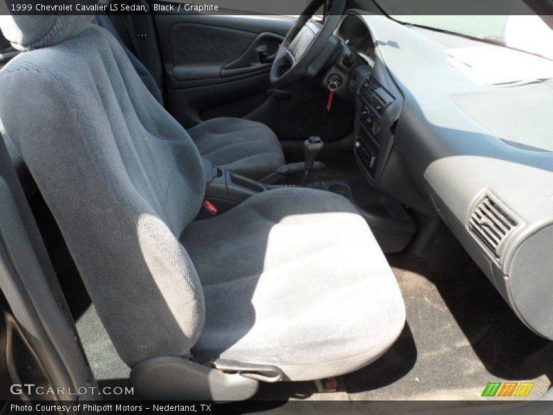 Black / Graphite 1999 Chevrolet Cavalier LS Sedan