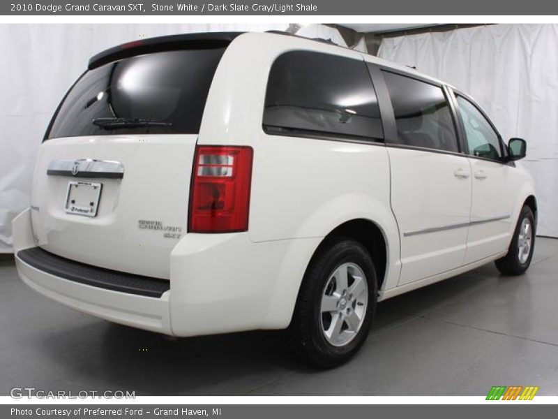 Stone White / Dark Slate Gray/Light Shale 2010 Dodge Grand Caravan SXT