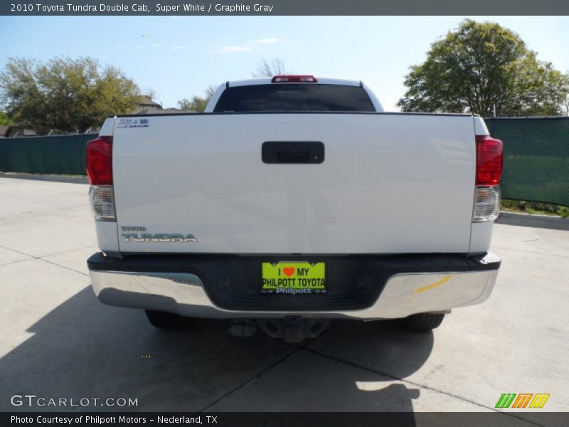 Super White / Graphite Gray 2010 Toyota Tundra Double Cab