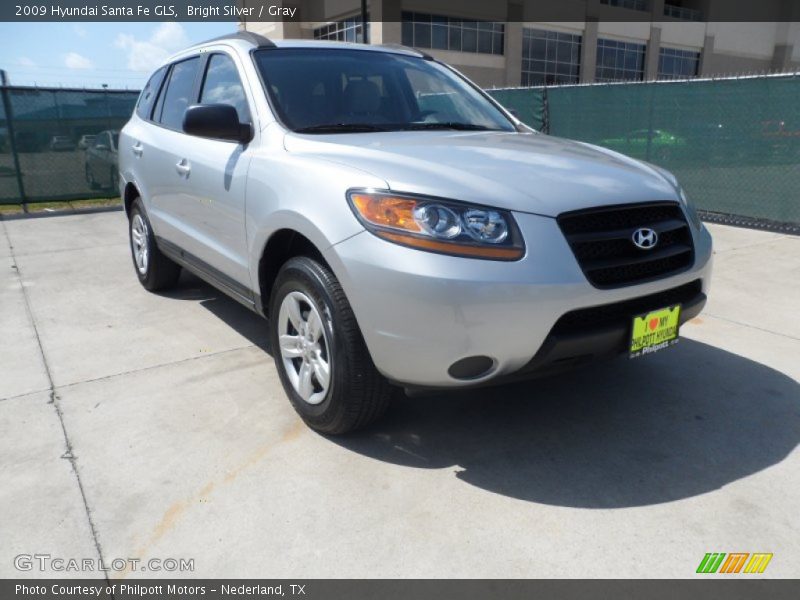 Bright Silver / Gray 2009 Hyundai Santa Fe GLS
