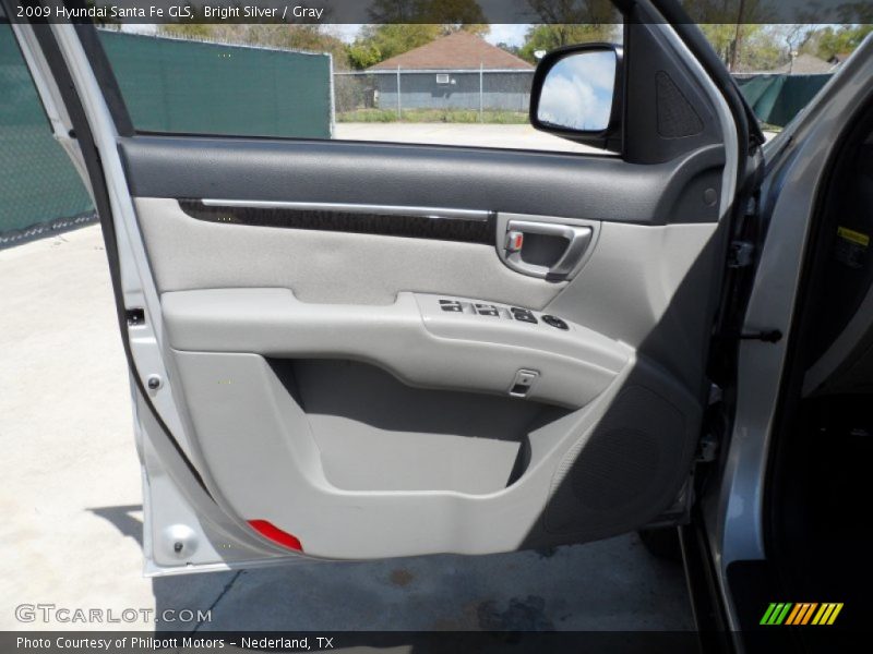 Bright Silver / Gray 2009 Hyundai Santa Fe GLS