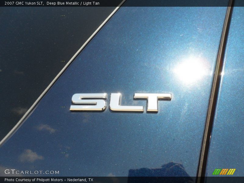  2007 Yukon SLT Logo