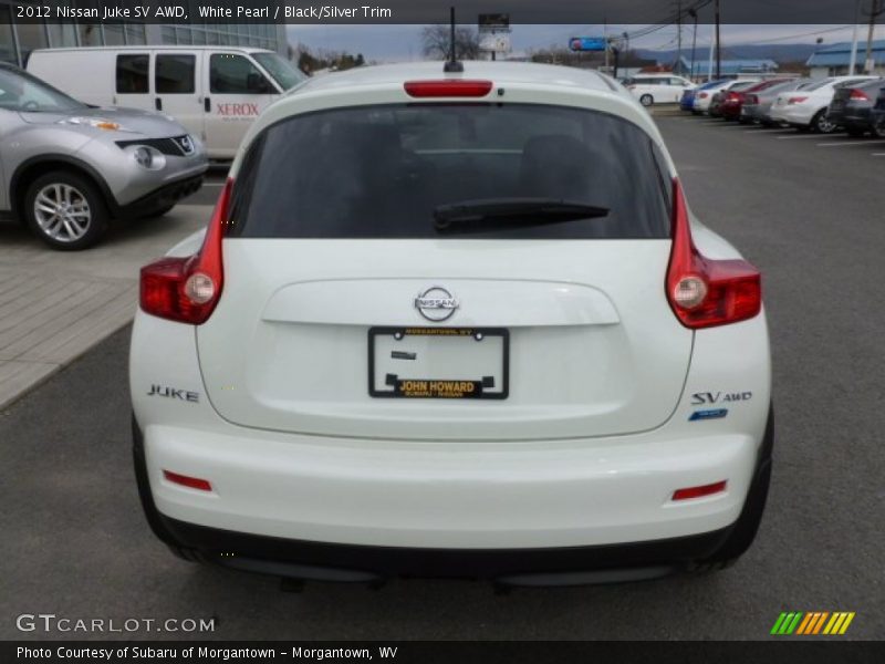 White Pearl / Black/Silver Trim 2012 Nissan Juke SV AWD