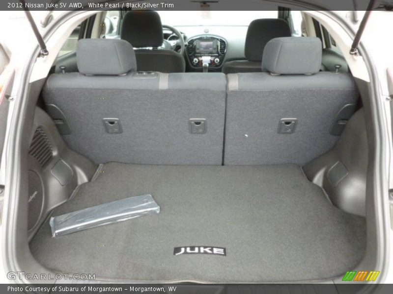 White Pearl / Black/Silver Trim 2012 Nissan Juke SV AWD