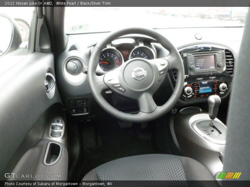 White Pearl / Black/Silver Trim 2012 Nissan Juke SV AWD