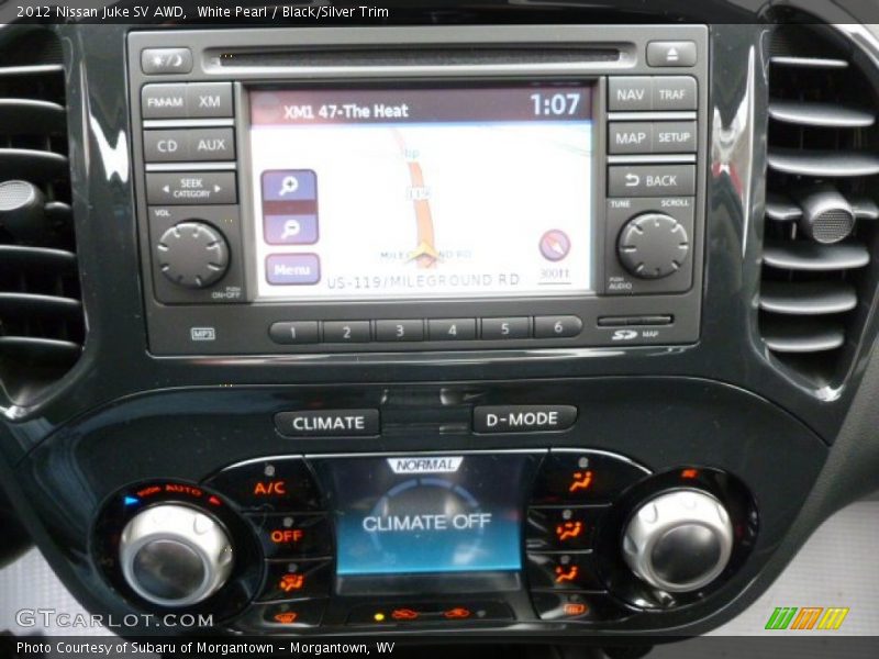White Pearl / Black/Silver Trim 2012 Nissan Juke SV AWD