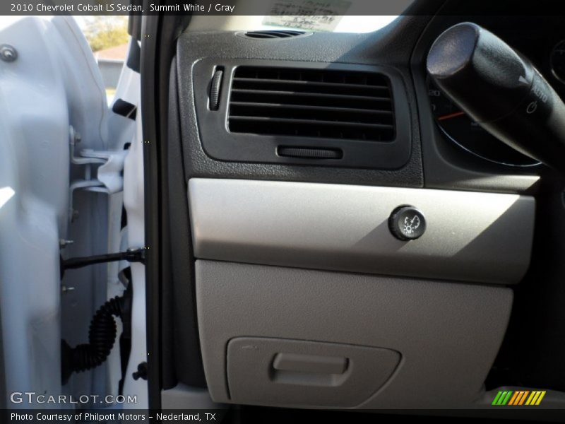 Summit White / Gray 2010 Chevrolet Cobalt LS Sedan