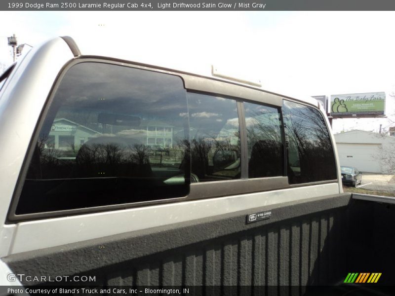 Light Driftwood Satin Glow / Mist Gray 1999 Dodge Ram 2500 Laramie Regular Cab 4x4