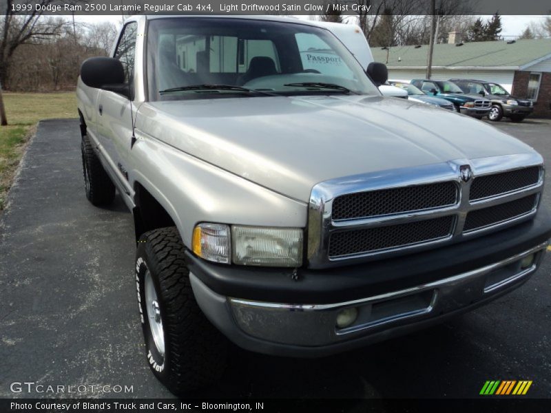 Light Driftwood Satin Glow / Mist Gray 1999 Dodge Ram 2500 Laramie Regular Cab 4x4