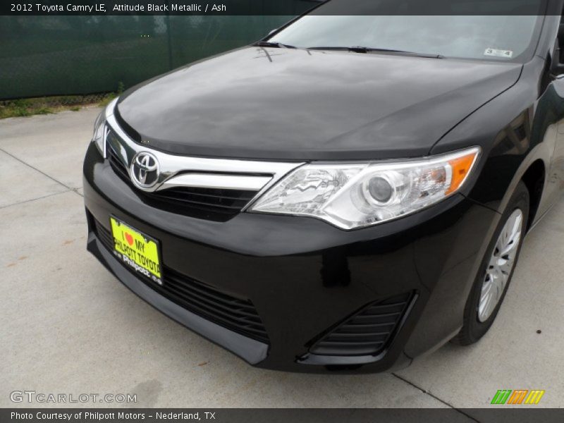 Attitude Black Metallic / Ash 2012 Toyota Camry LE