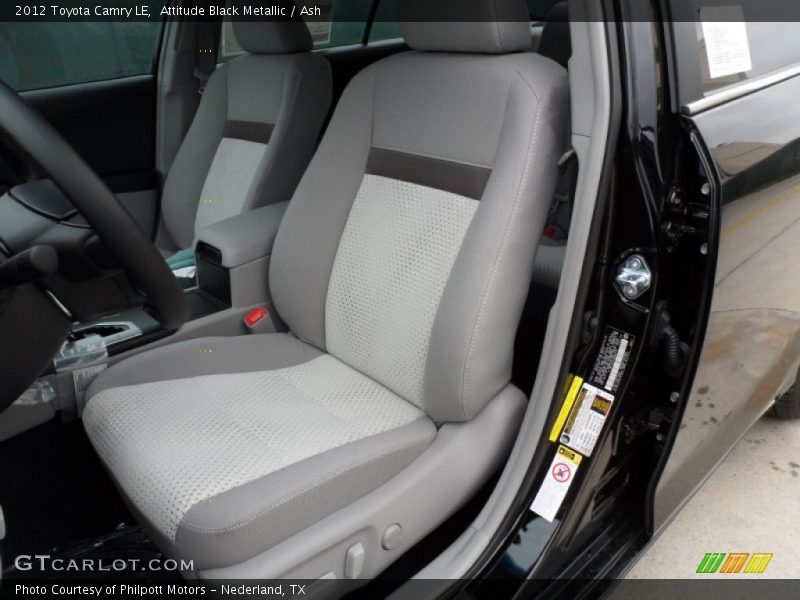 Attitude Black Metallic / Ash 2012 Toyota Camry LE