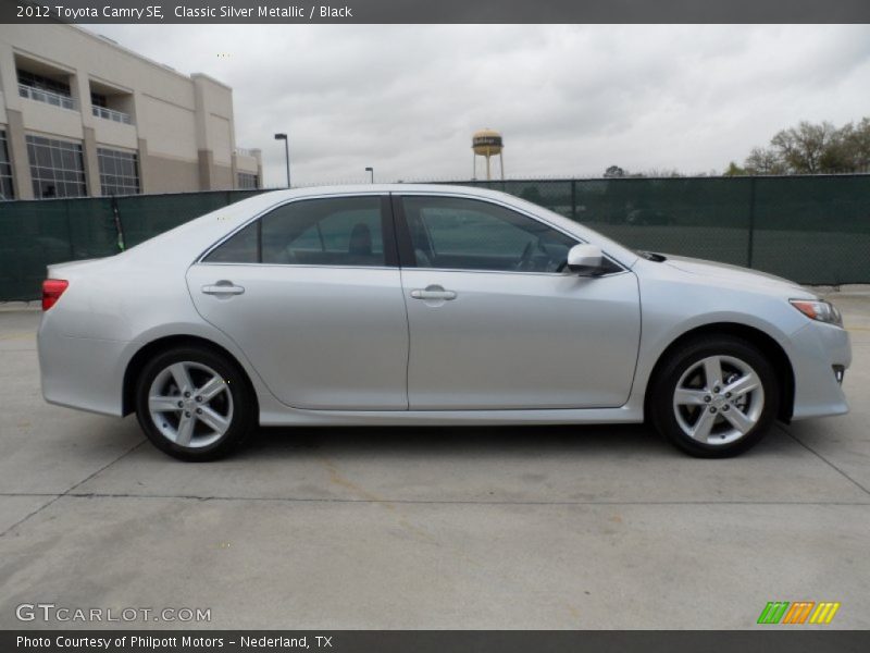 Classic Silver Metallic / Black 2012 Toyota Camry SE