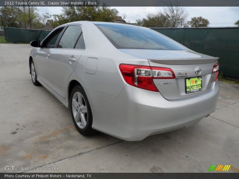Classic Silver Metallic / Black 2012 Toyota Camry SE