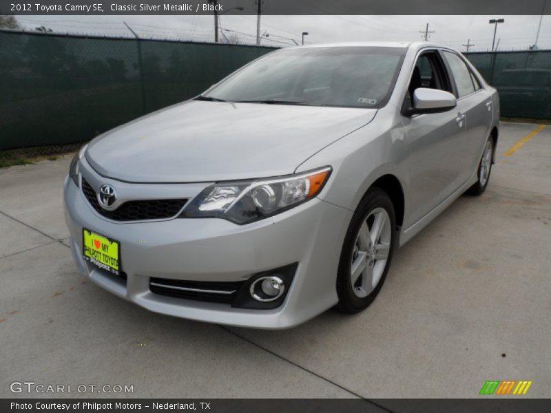 Classic Silver Metallic / Black 2012 Toyota Camry SE