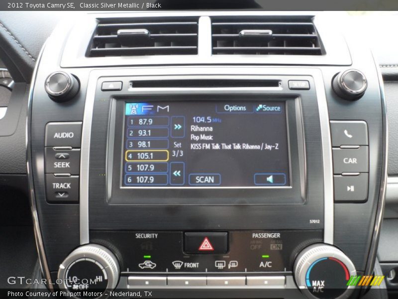 Classic Silver Metallic / Black 2012 Toyota Camry SE