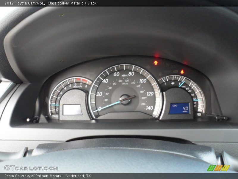 Classic Silver Metallic / Black 2012 Toyota Camry SE