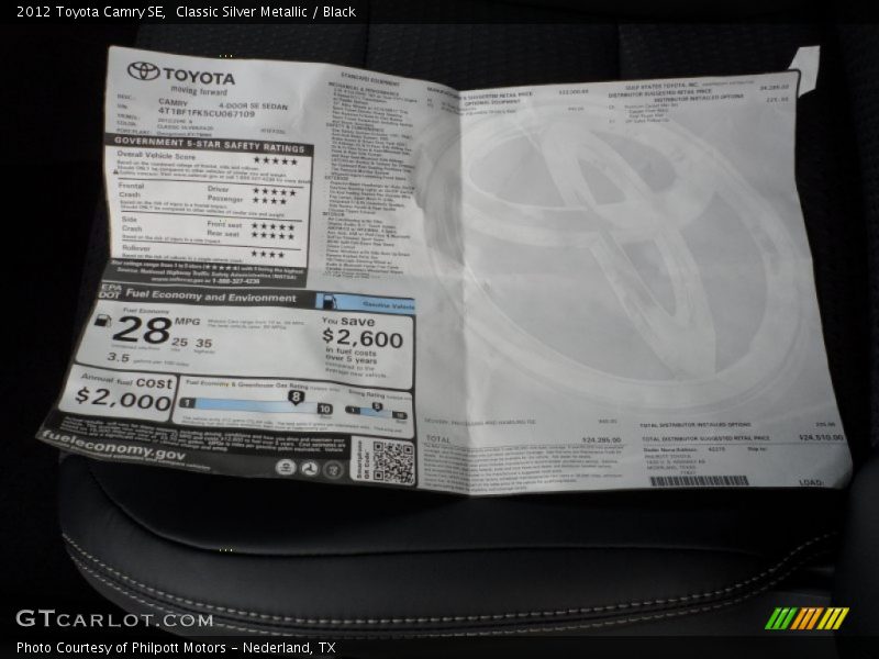Classic Silver Metallic / Black 2012 Toyota Camry SE