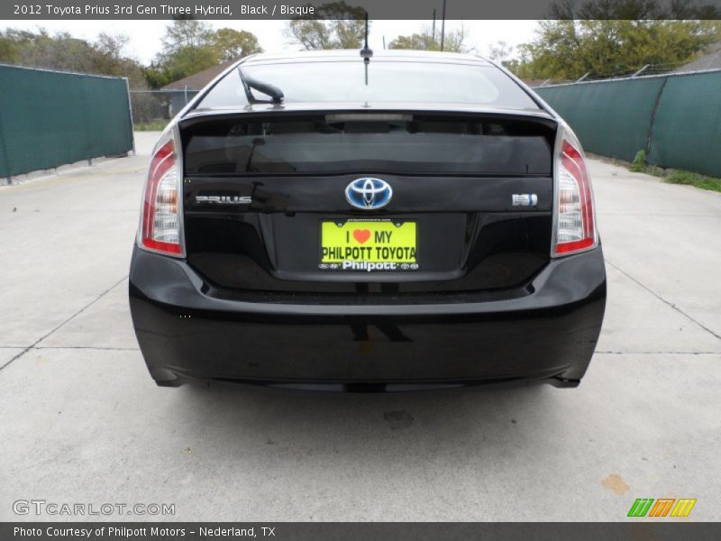 Black / Bisque 2012 Toyota Prius 3rd Gen Three Hybrid