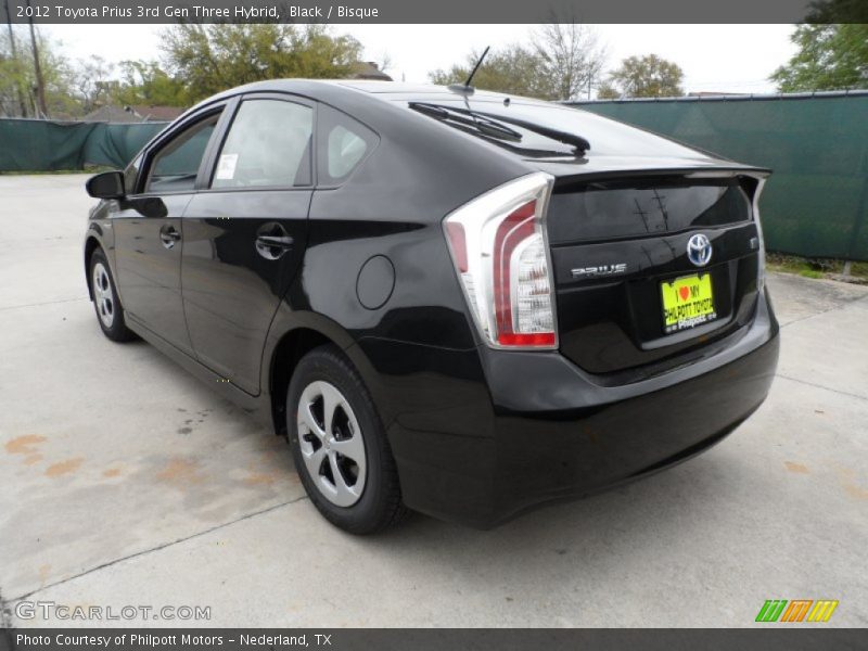 Black / Bisque 2012 Toyota Prius 3rd Gen Three Hybrid