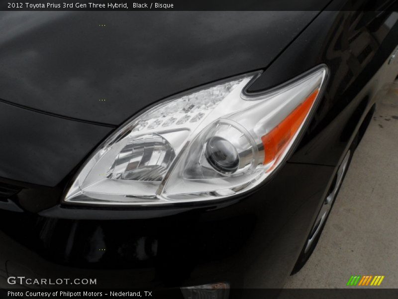 Black / Bisque 2012 Toyota Prius 3rd Gen Three Hybrid