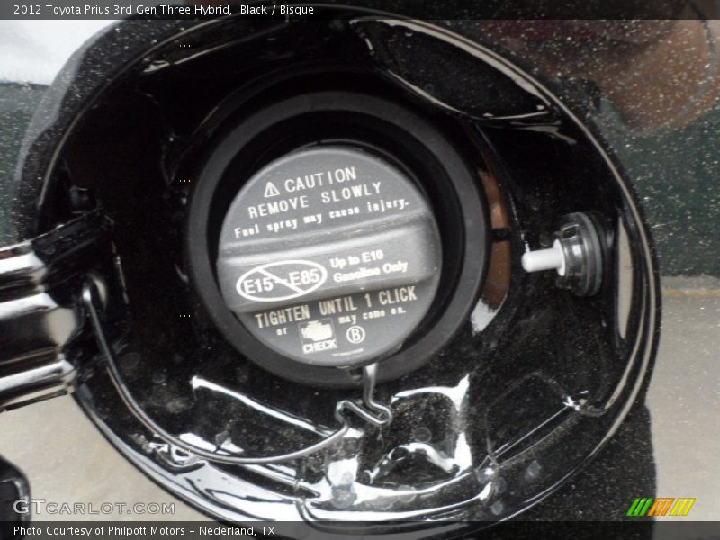 Black / Bisque 2012 Toyota Prius 3rd Gen Three Hybrid