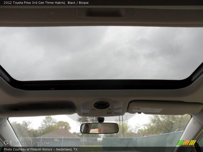 Black / Bisque 2012 Toyota Prius 3rd Gen Three Hybrid