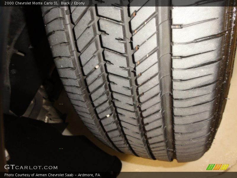 Black / Ebony 2000 Chevrolet Monte Carlo SS