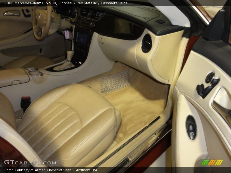 Bordeaux Red Metallic / Cashmere Beige 2006 Mercedes-Benz CLS 500