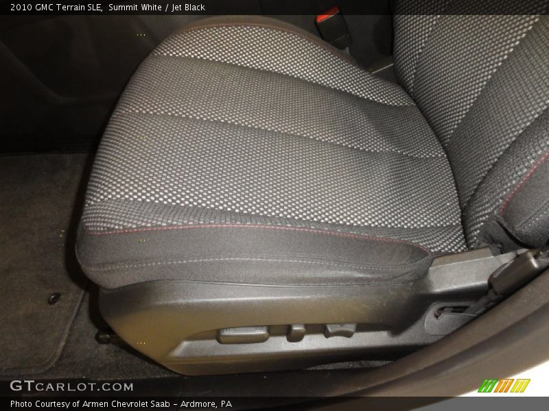 Summit White / Jet Black 2010 GMC Terrain SLE