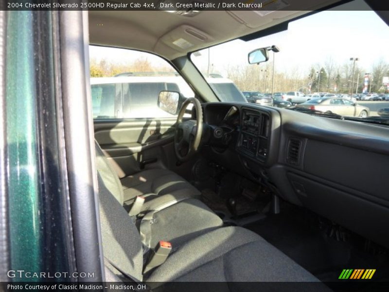 Dark Green Metallic / Dark Charcoal 2004 Chevrolet Silverado 2500HD Regular Cab 4x4