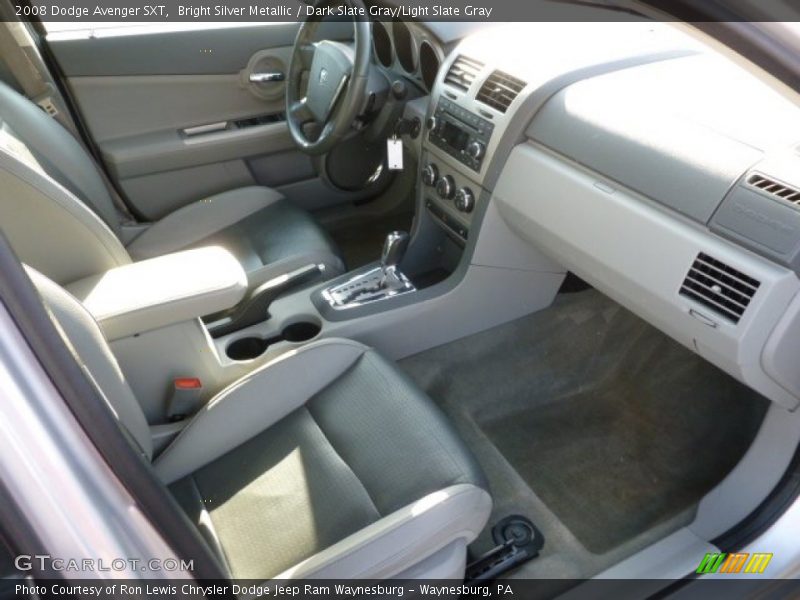 Bright Silver Metallic / Dark Slate Gray/Light Slate Gray 2008 Dodge Avenger SXT