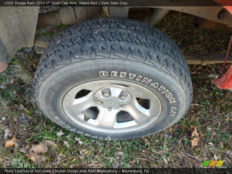 Flame Red / Dark Slate Gray 2005 Dodge Ram 1500 ST Quad Cab 4x4