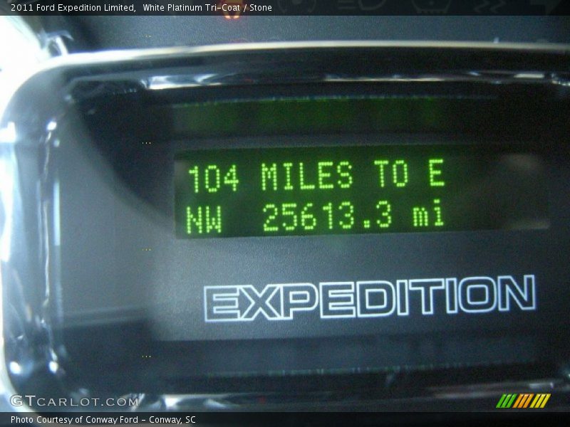 White Platinum Tri-Coat / Stone 2011 Ford Expedition Limited