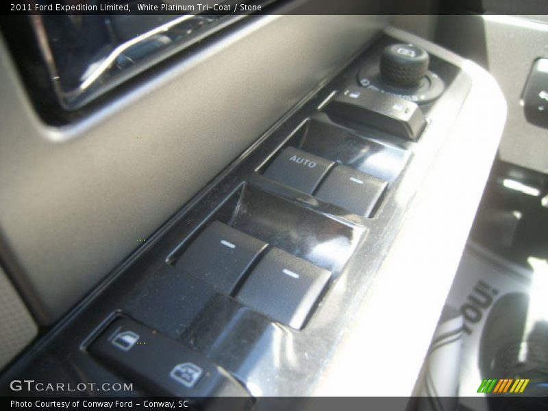 White Platinum Tri-Coat / Stone 2011 Ford Expedition Limited
