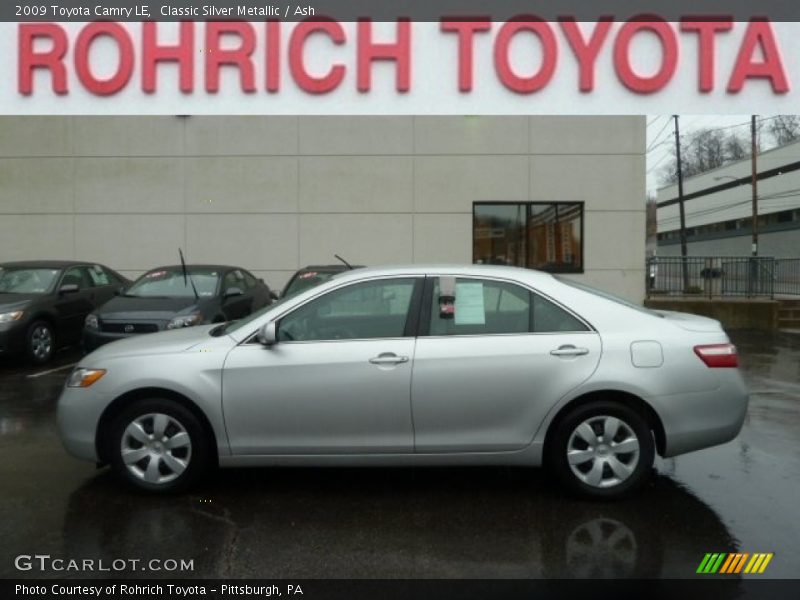 Classic Silver Metallic / Ash 2009 Toyota Camry LE