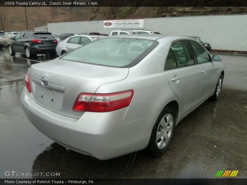 Classic Silver Metallic / Ash 2009 Toyota Camry LE