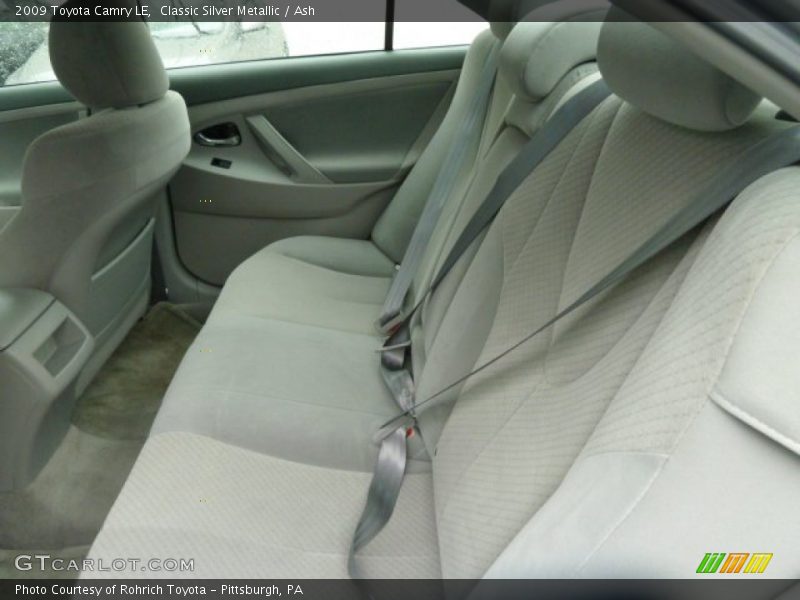 Classic Silver Metallic / Ash 2009 Toyota Camry LE